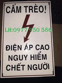Biển báo Cấm Trèo! điện áp cao nguy hiểm chết người