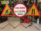 Biển báo công trường - Người xúc đất