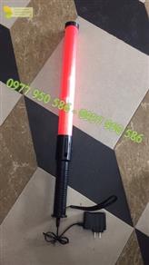 Gậy chỉ huy sạc 002